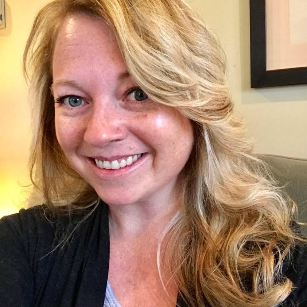 Meet your Posher, Laurie